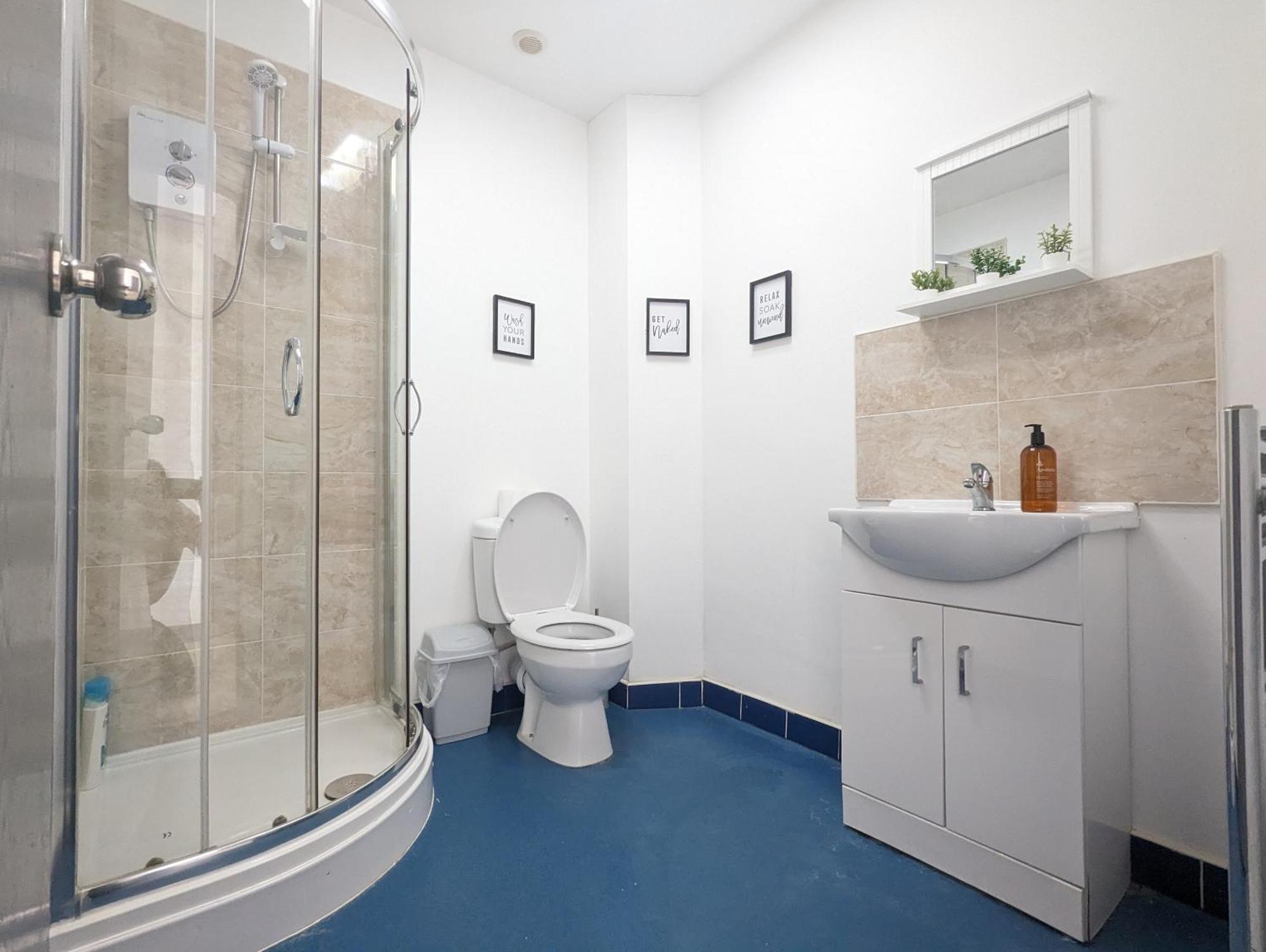 Room Near City Centre Private Bath Free Parking Liverpool Exterior foto