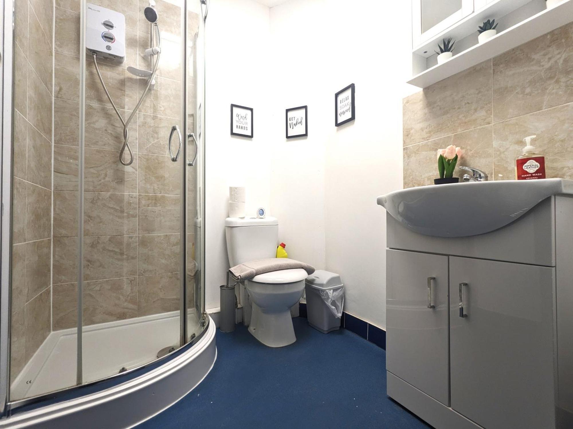 Room Near City Centre Private Bath Free Parking Liverpool Exterior foto